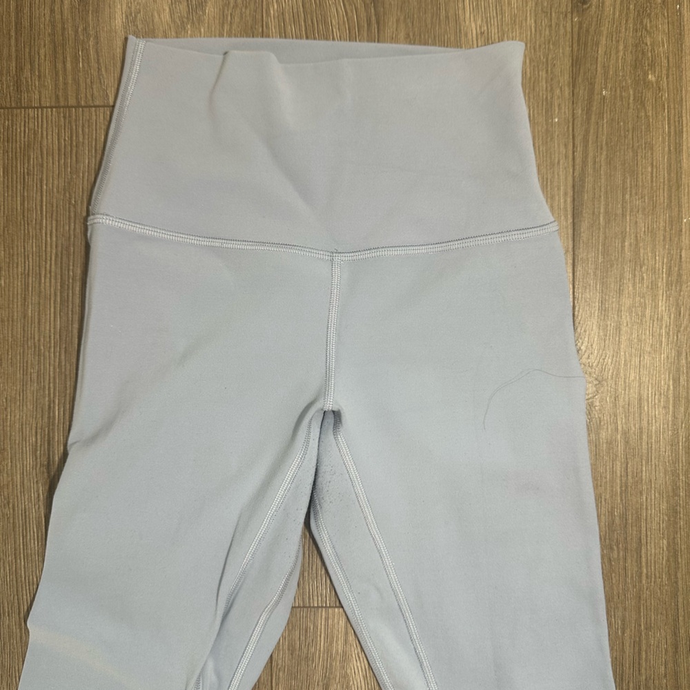 lululemon light blue high-rise leggings with center back logo - Picture 11 of 14